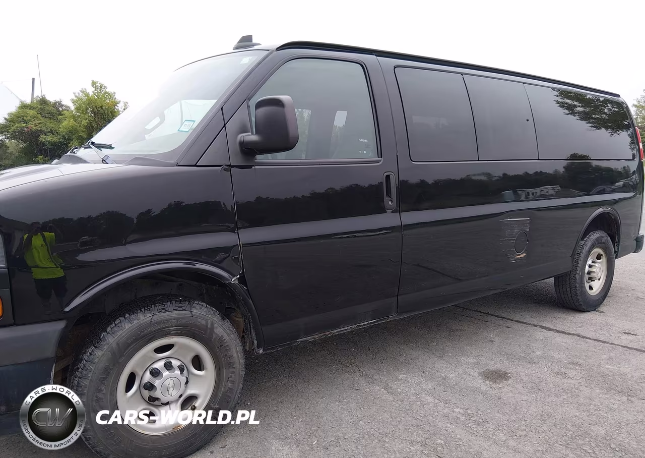 2019 Chevrolet Express 3500 Ls VIN:1GAZGNFG1K1318753 - 13