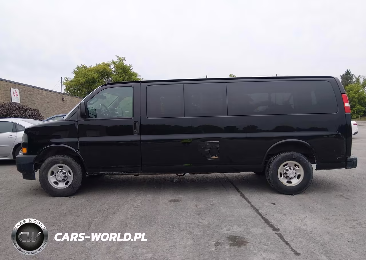 2019 Chevrolet Express 3500 Ls VIN:1GAZGNFG1K1318753 - 19