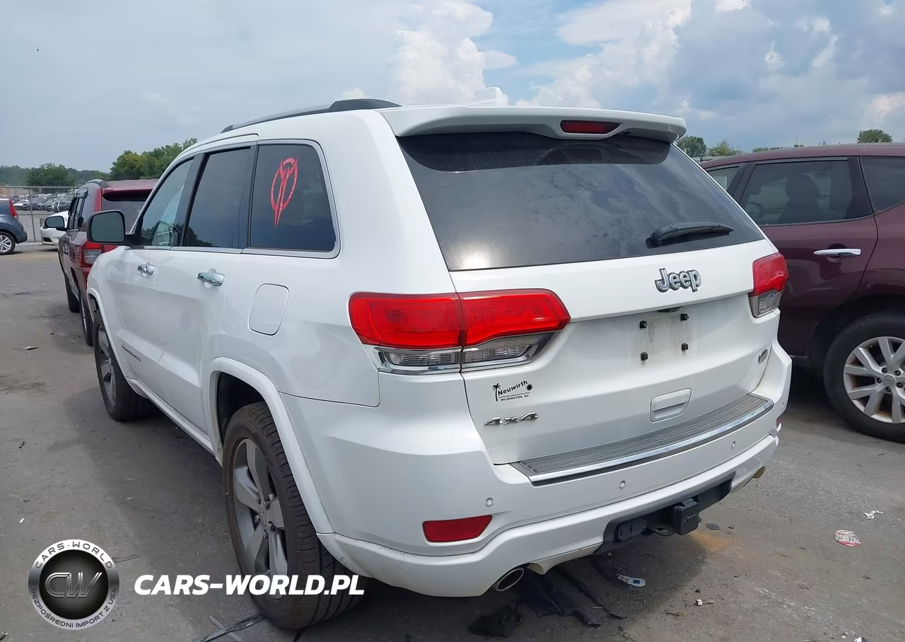2015 Jeep Grand Cherokee Overland VIN:1C4RJFCG7FC733119 - 14
