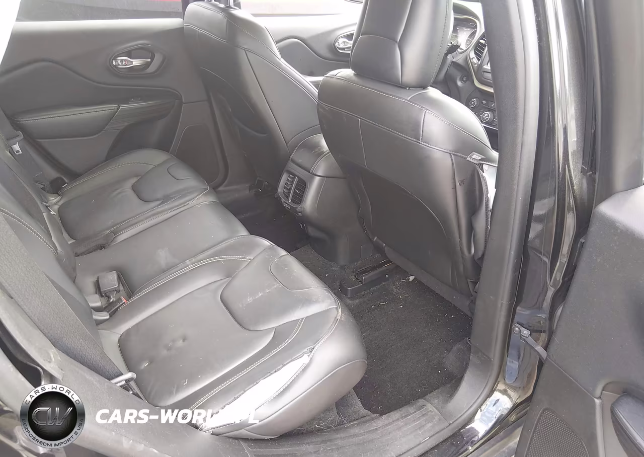 2015 Jeep Cherokee Limited VIN:1C4PJMDB2FW785156 - 8