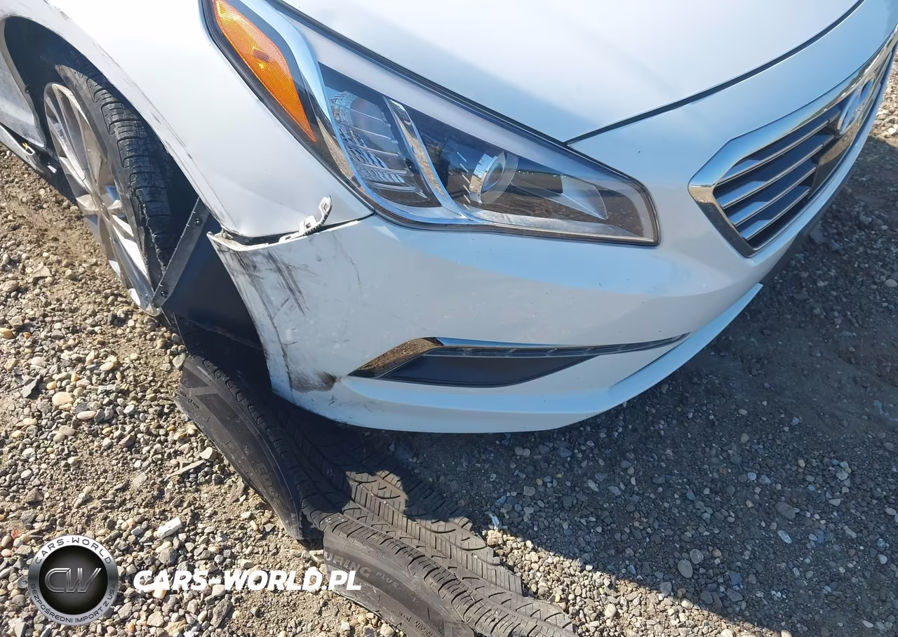 2015 Hyundai Sonata Limited VIN:5NPE34AF9FH054061 - 6