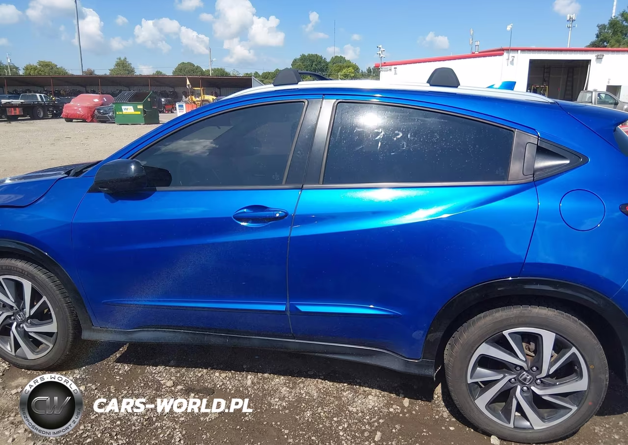 2019 Honda Hr-V Sport VIN:3CZRU6H18KG707058 - 14