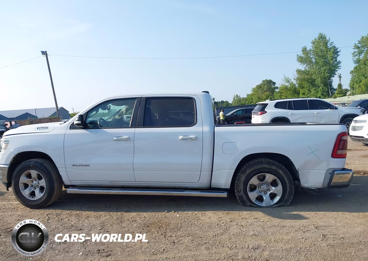 2019 Ram 1500 VIN:1C6SRFFT9KN710031 - 14