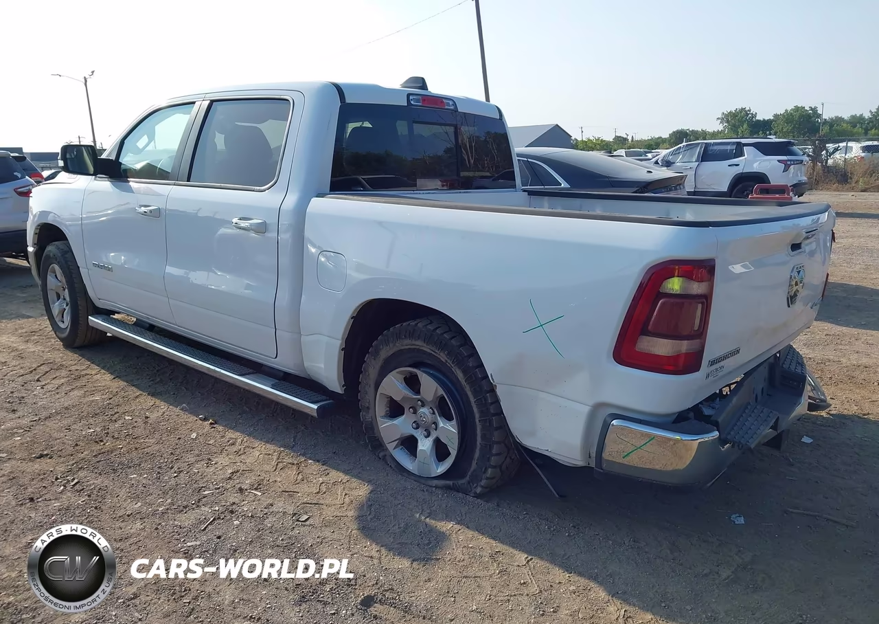 2019 Ram 1500 VIN:1C6SRFFT9KN710031 - 3