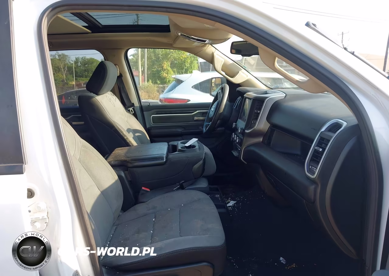 2019 Ram 1500 VIN:1C6SRFFT9KN710031 - 5