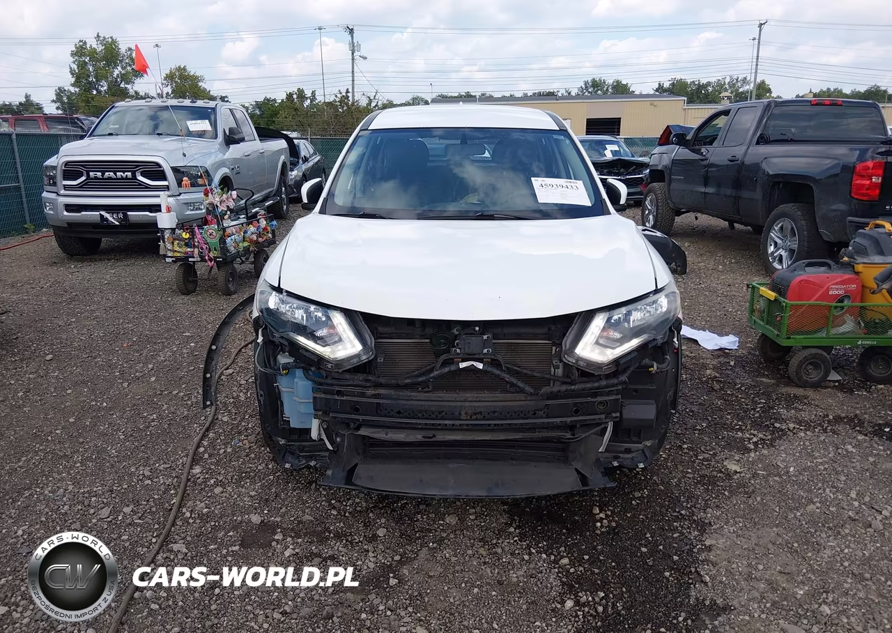 2017 Nissan Rogue S VIN:KNMAT2MV3HP576603 - 13