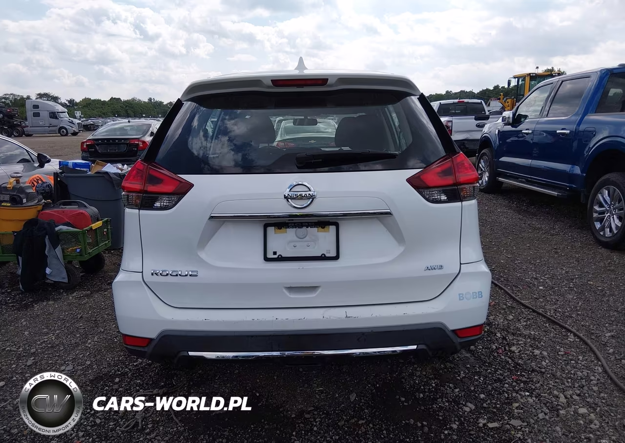 2017 Nissan Rogue S VIN:KNMAT2MV3HP576603 - 17