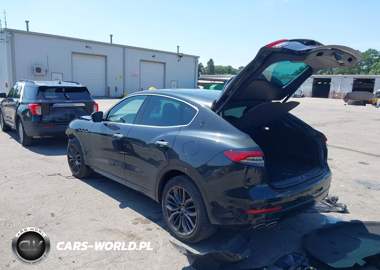 2024 Maserati Levante Gt Ultima VIN:ZN661XUMXRX449802 - 3