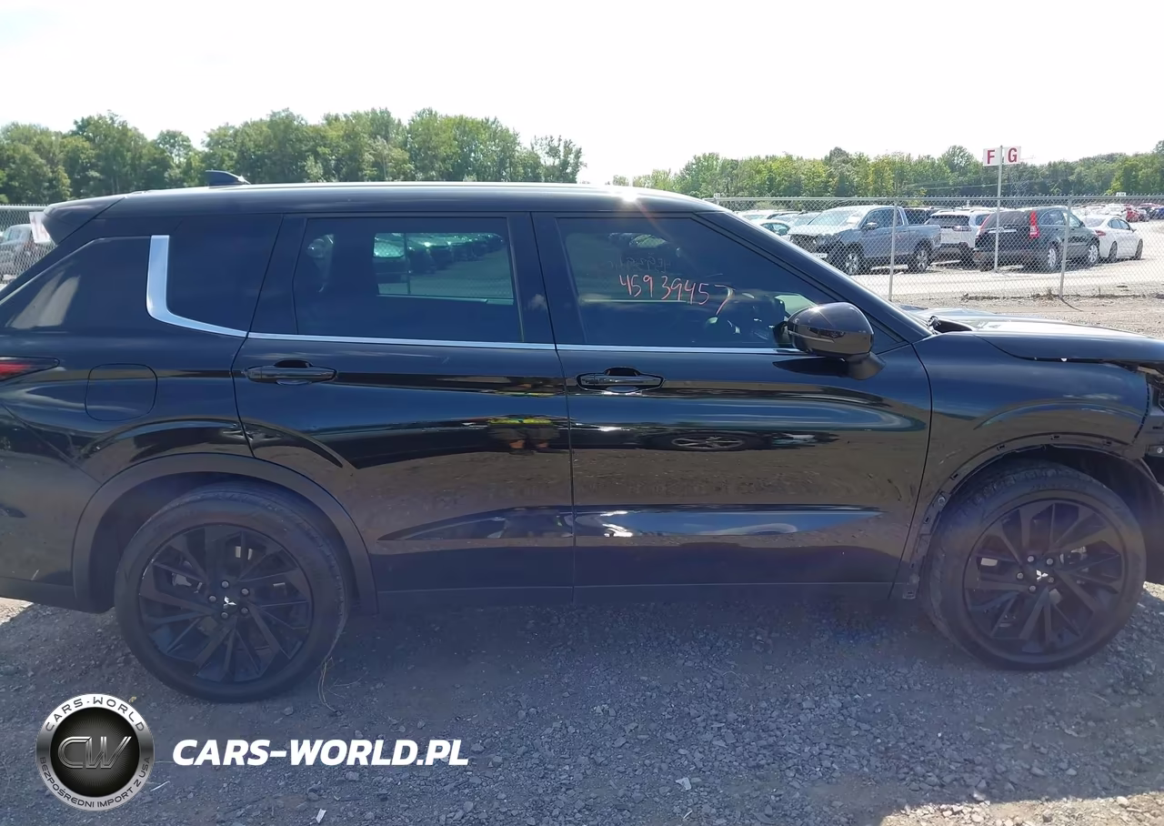 2023 Mitsubishi Outlander Ralliart S-Awc-Se 2.5 S-Awc-Se Black Edition S-Awc-Se Special Editiont S-Awc VIN:JA4J4UA80PZ040745 - 13