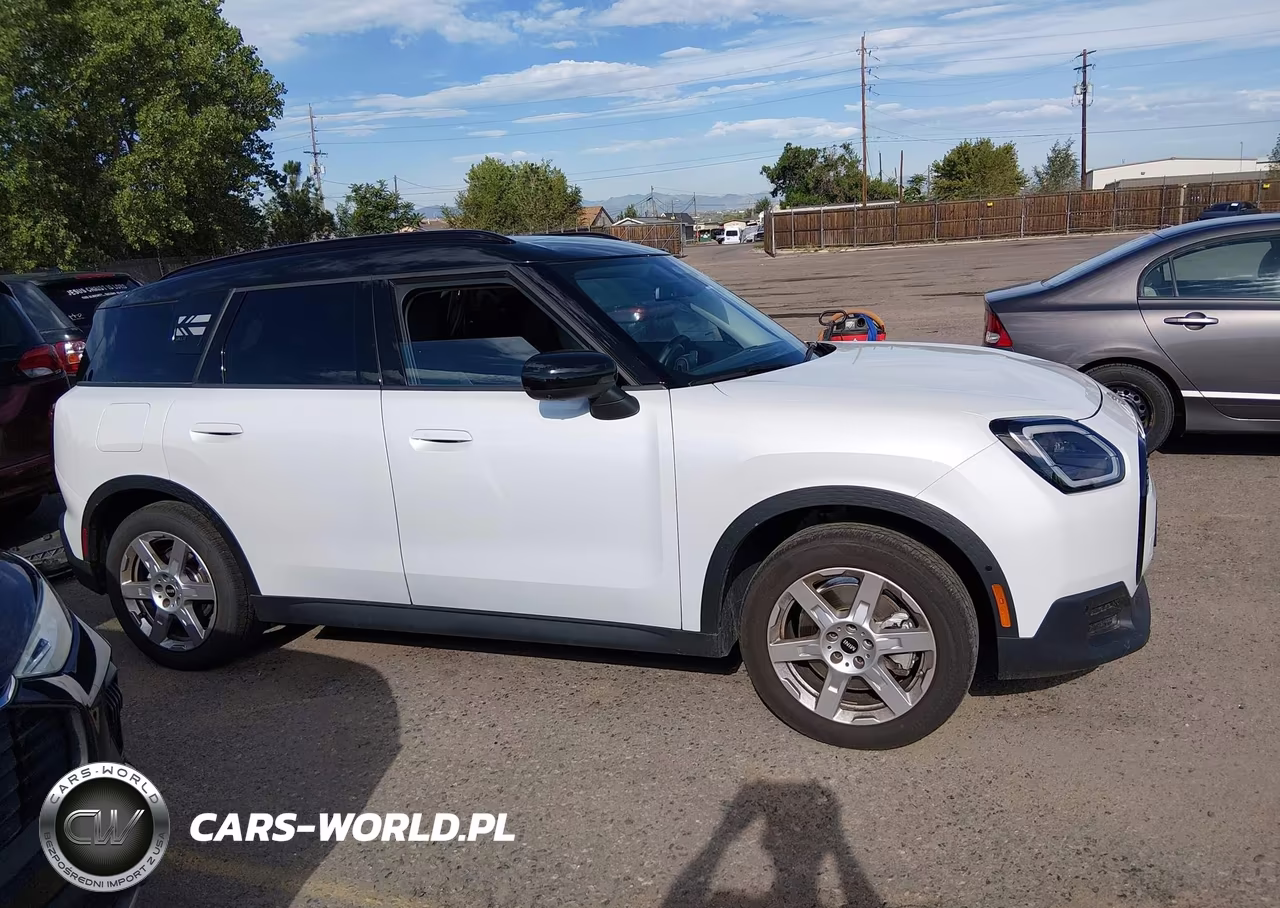 2025 Mini Countryman Cooper S VIN:WMZ23GA0XS7P37627 - 13