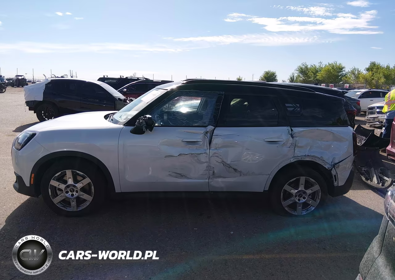 2025 Mini Countryman Cooper S VIN:WMZ23GA0XS7P37627 - 14