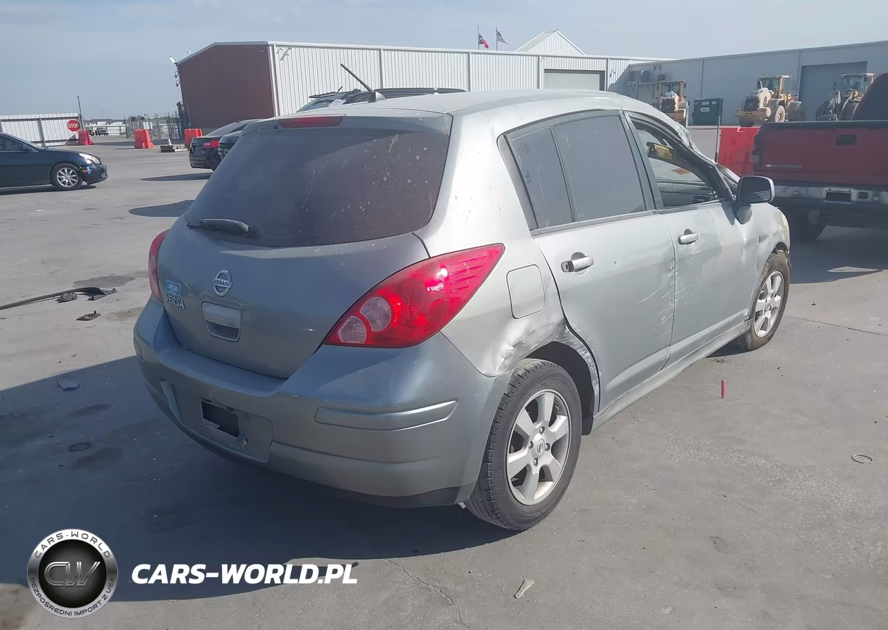 2007 Nissan Versa 1.8Sl VIN:3N1BC13E77L355826 - 4