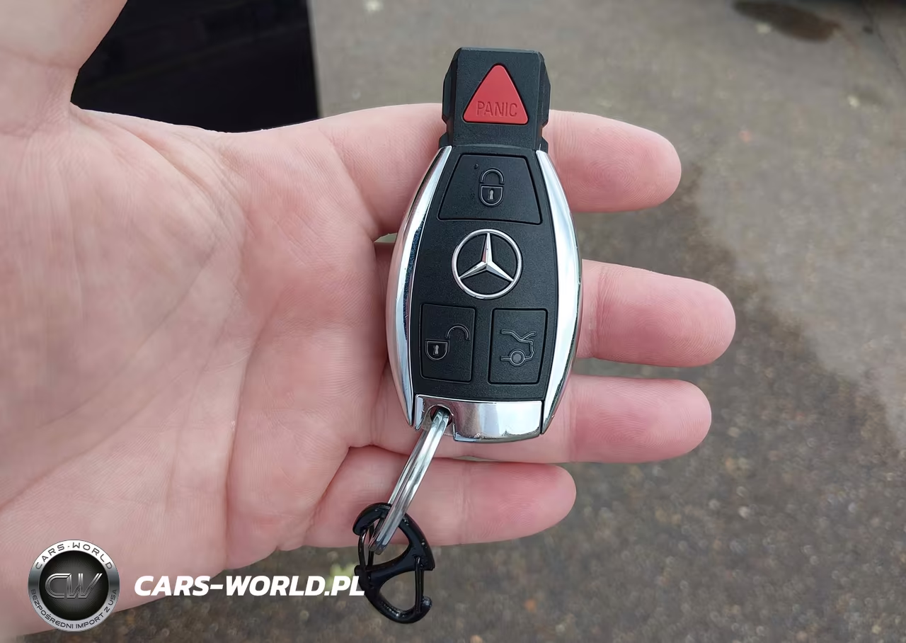 2016 Mercedes-Benz C 300 Luxury 4Matic VIN:55SWF4KB9GU147359 - 11