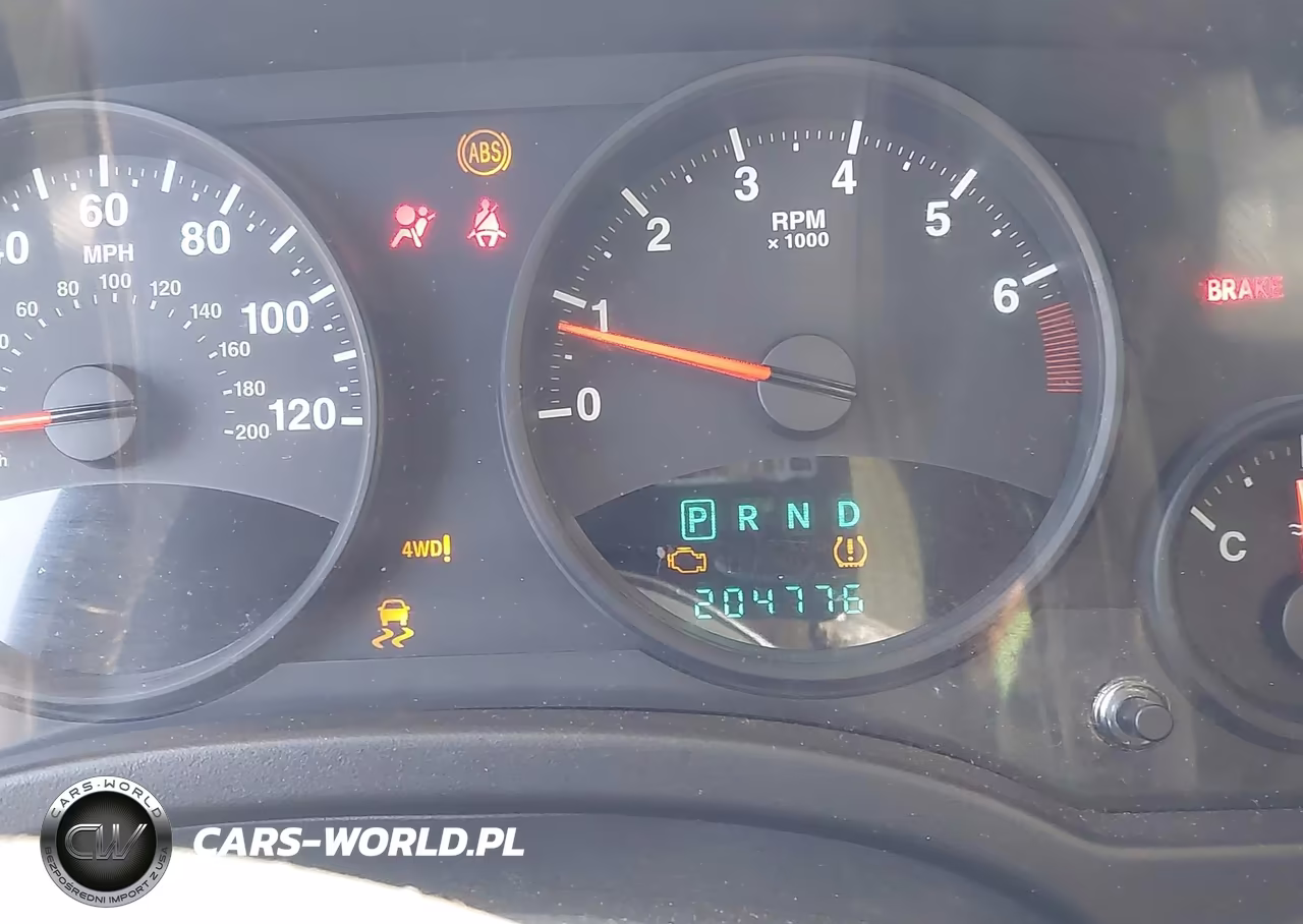 2013 Jeep Compass Latitude VIN:1C4NJDEB5DD207812 - 15