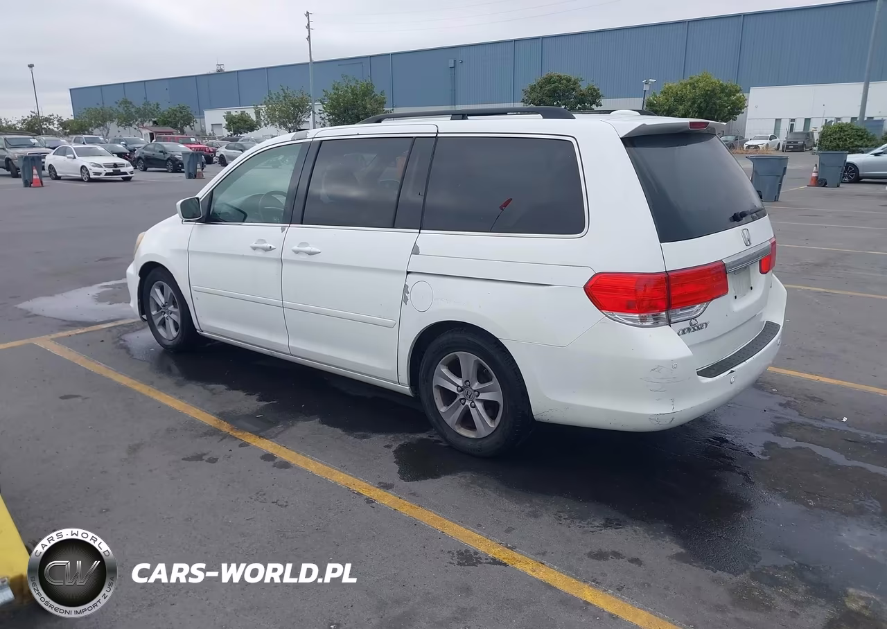 2009 Honda Odyssey Touring VIN:5FNRL38989B033717 - 3
