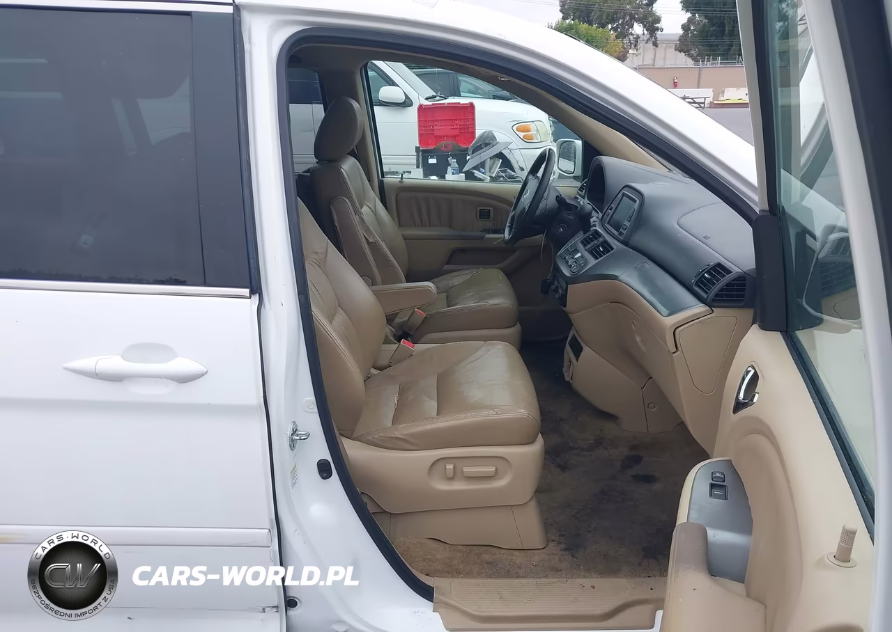 2009 Honda Odyssey Touring VIN:5FNRL38989B033717 - 5