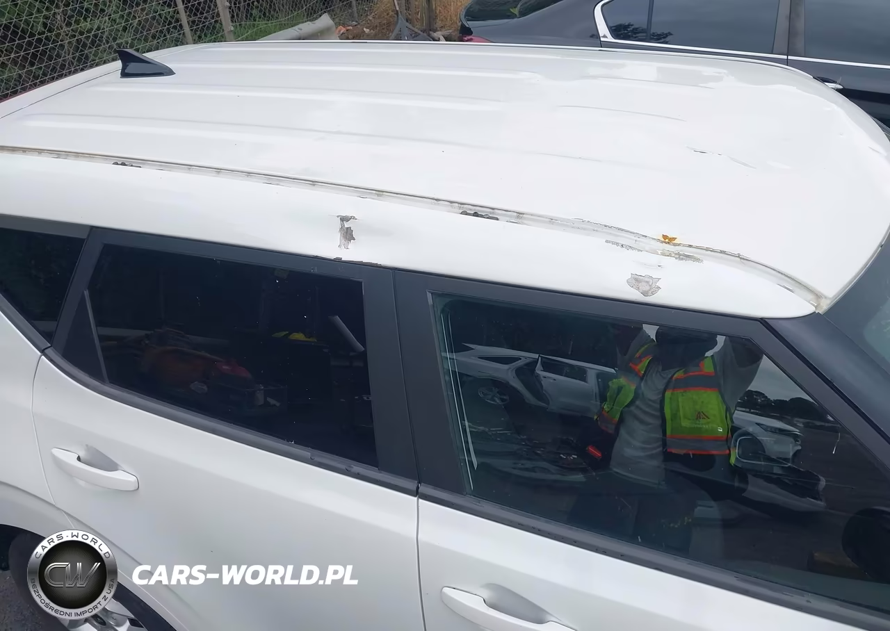 2020 Kia Soul S VIN:KNDJ23AU2L7007125 - 18