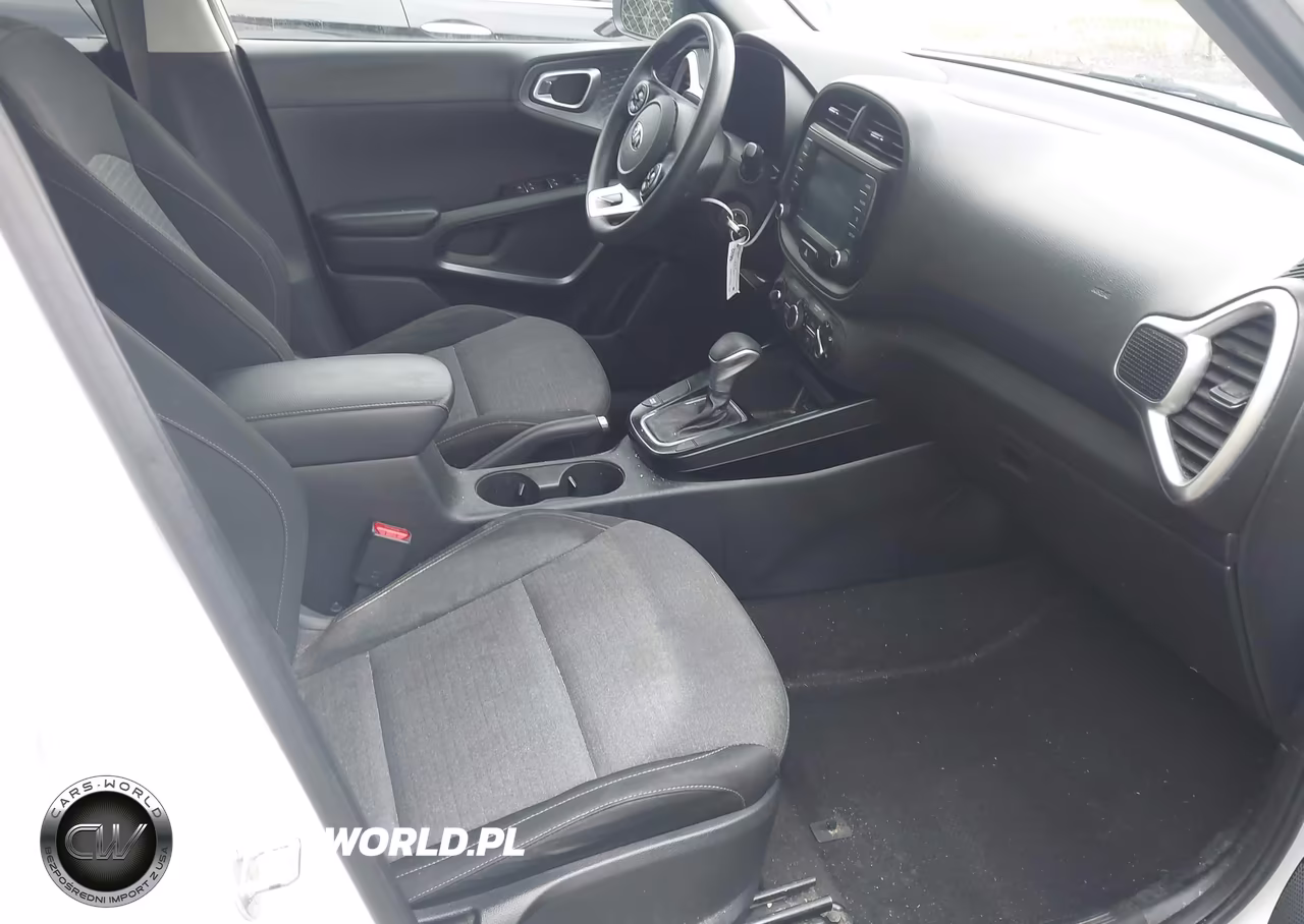 2020 Kia Soul S VIN:KNDJ23AU2L7007125 - 5