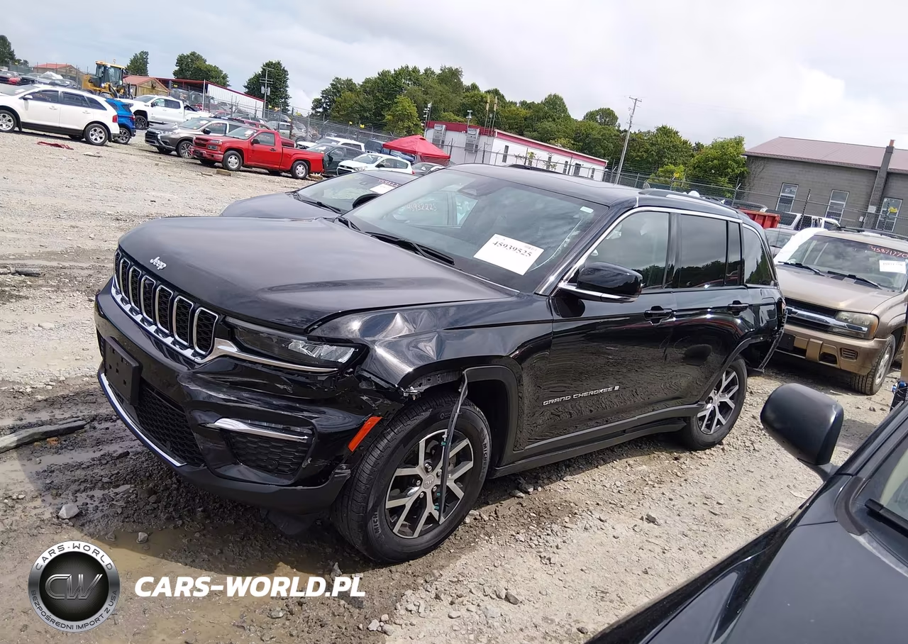 2024 Jeep Grand Cherokee Limited 4X4 VIN:1C4RJHBG2RC705018 - 14