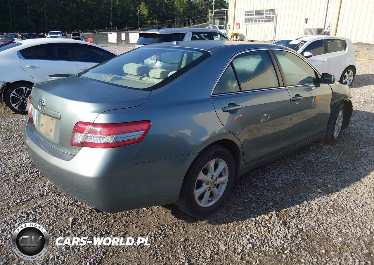 2011 Toyota Camry Le VIN:4T4BF3EKXBR152917 - 4