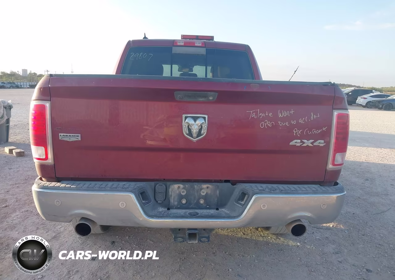 2015 Ram 1500 Laramie VIN:1C6RR7NT4FS711214 - 16