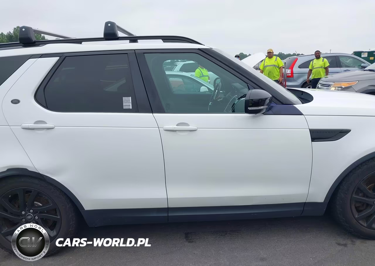 2017 Land Rover Discovery Hse VIN:SALRRBBV7HA046909 - 13