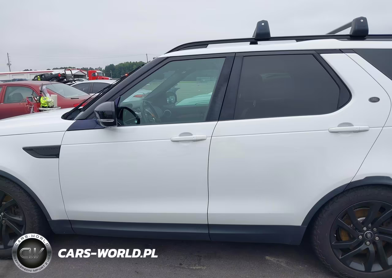 2017 Land Rover Discovery Hse VIN:SALRRBBV7HA046909 - 14