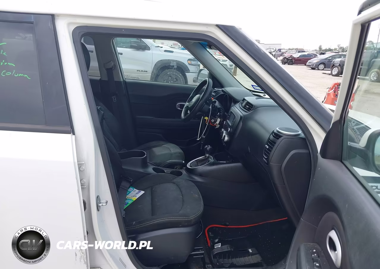 2016 Kia Soul + VIN:KNDJP3A56G7250131 - 5