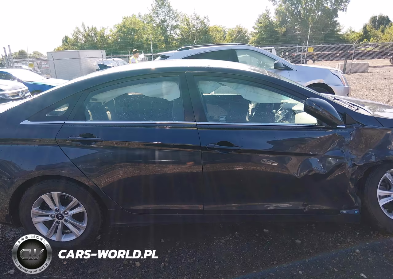 2012 Hyundai Sonata Gls VIN:5NPEB4AC3CH335034 - 13