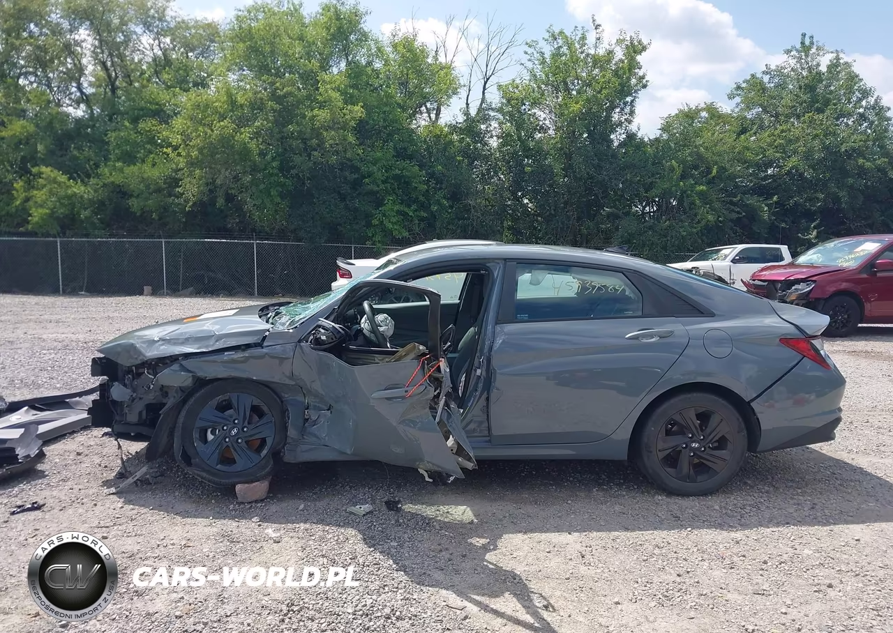2022 Hyundai Elantra Sel VIN:KMHLS4AG7NU322091 - 15