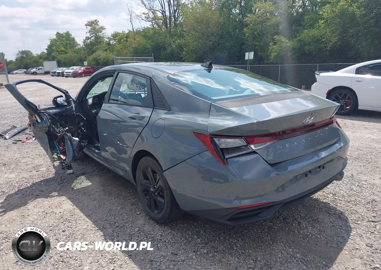 2022 Hyundai Elantra Sel VIN:KMHLS4AG7NU322091 - 3