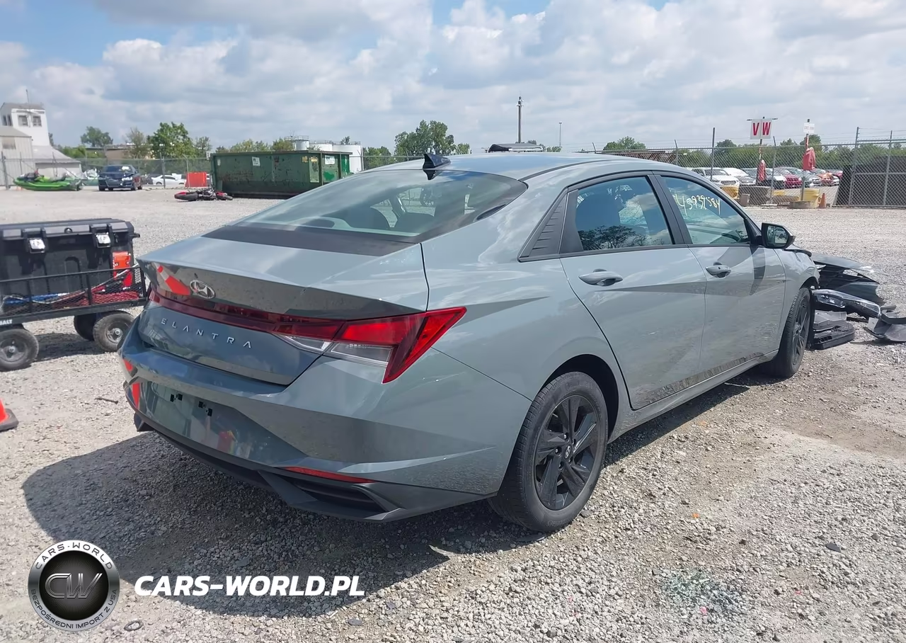 2022 Hyundai Elantra Sel VIN:KMHLS4AG7NU322091 - 4