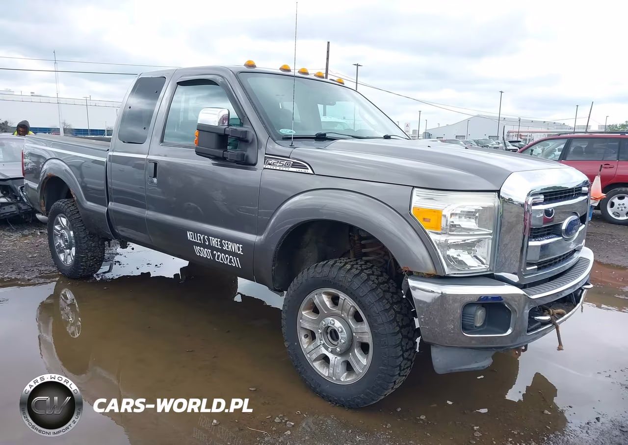 2013 Ford Super Duty F-250 Srw Lariat