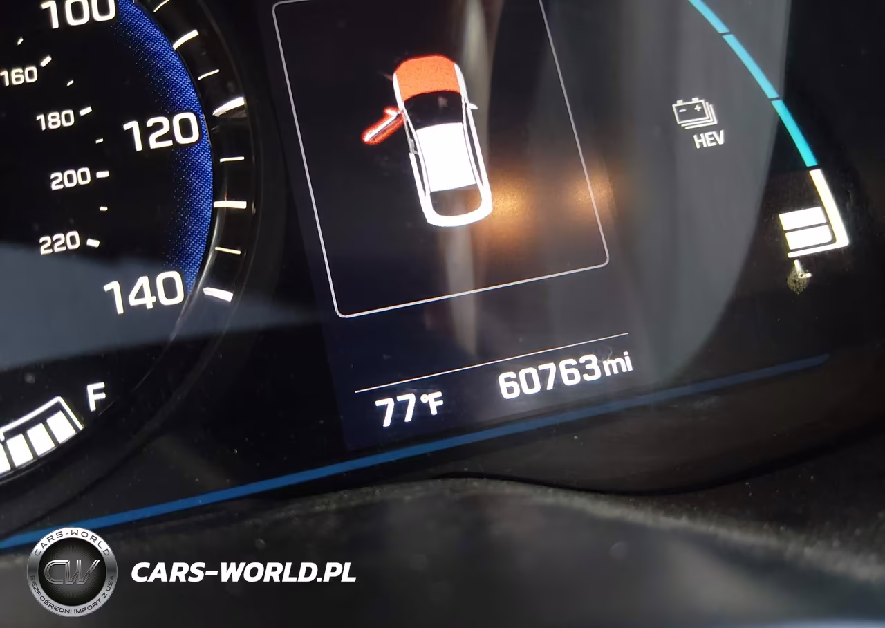 2019 Hyundai Ioniq Plug-In Hybrid VIN:KMHC65LD8KU156558 - 17