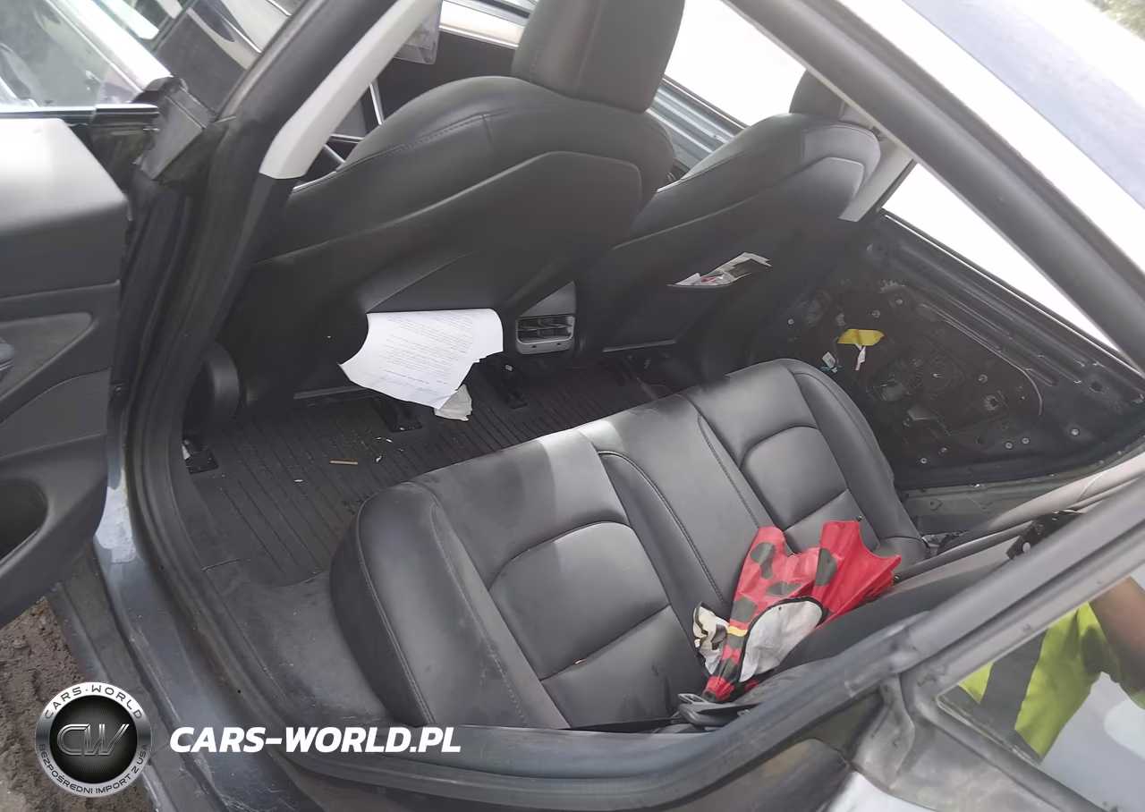2020 Tesla Model 3 Long Range Dual Motor All-Wheel Drive VIN:5YJ3E1EB0LF663945 - 8