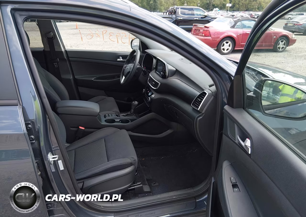 2021 Hyundai Tucson Value VIN:KM8J3CA41MU344350 - 5