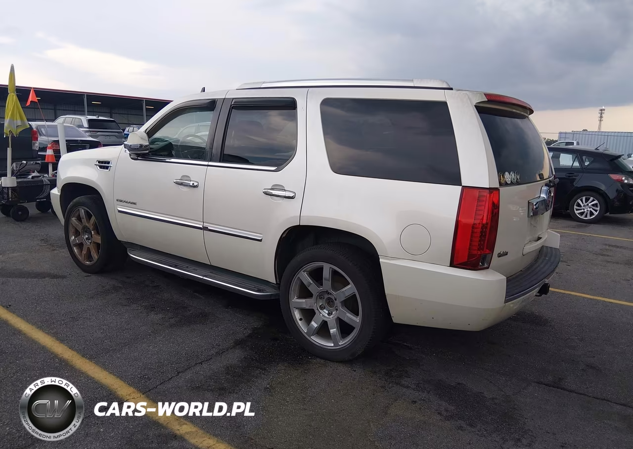 2012 Cadillac Escalade Luxury VIN:1GYS4BEF6CR289465 - 3