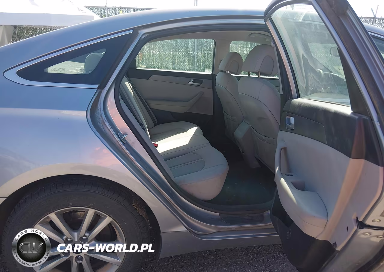 2016 Hyundai Sonata Se VIN:5NPE24AF9GH386599 - 8