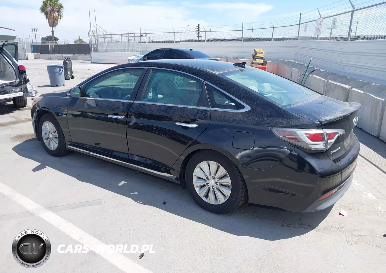 2016 Hyundai Sonata Hybrid Se VIN:KMHE24L16GA028994 - 3