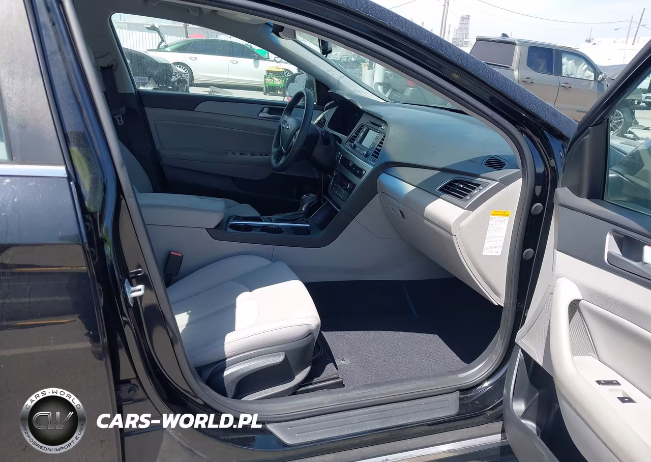 2016 Hyundai Sonata Hybrid Se VIN:KMHE24L16GA028994 - 5