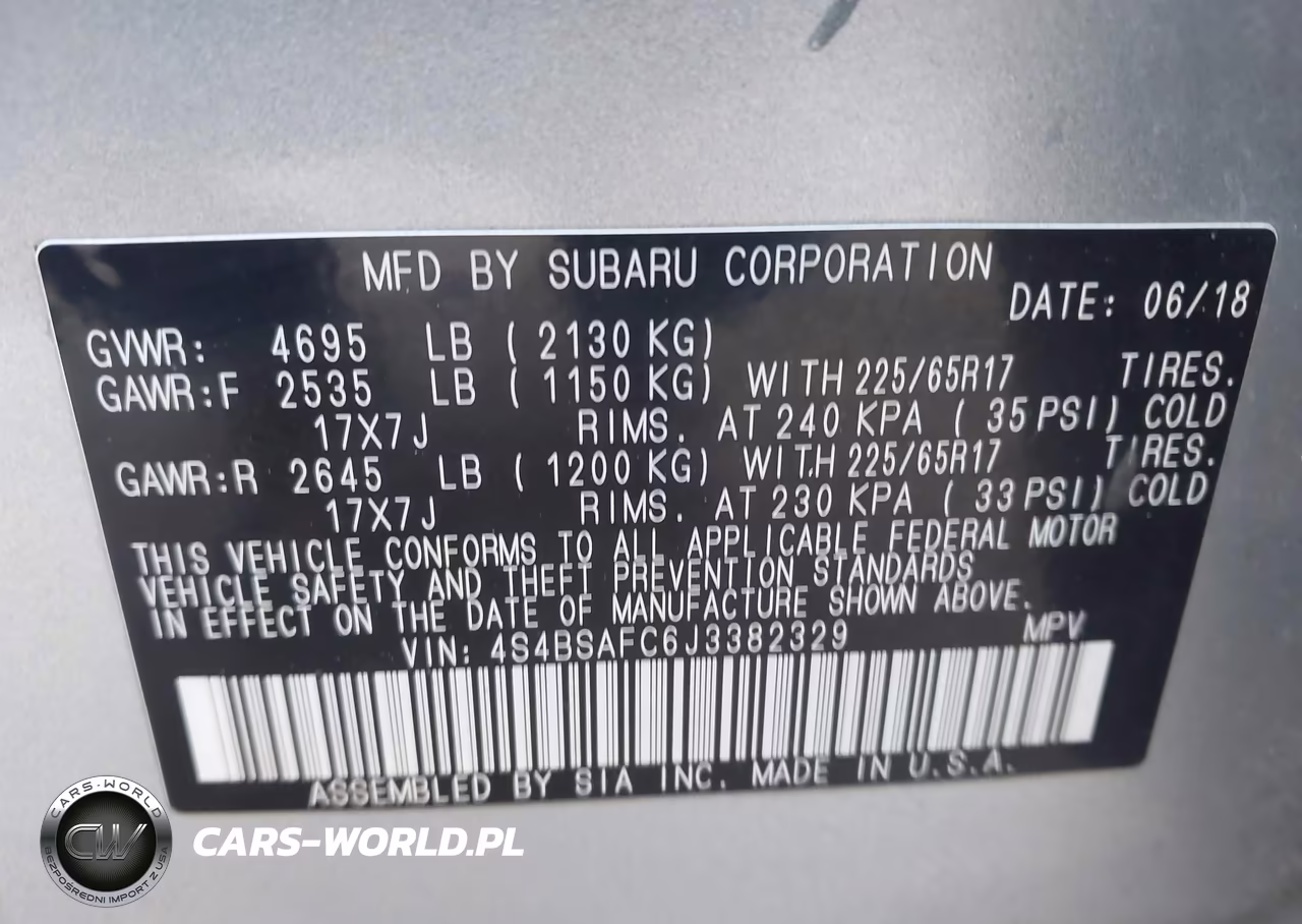 2018 Subaru Outback 2.5I Premium VIN:4S4BSAFC6J3382329 - 9