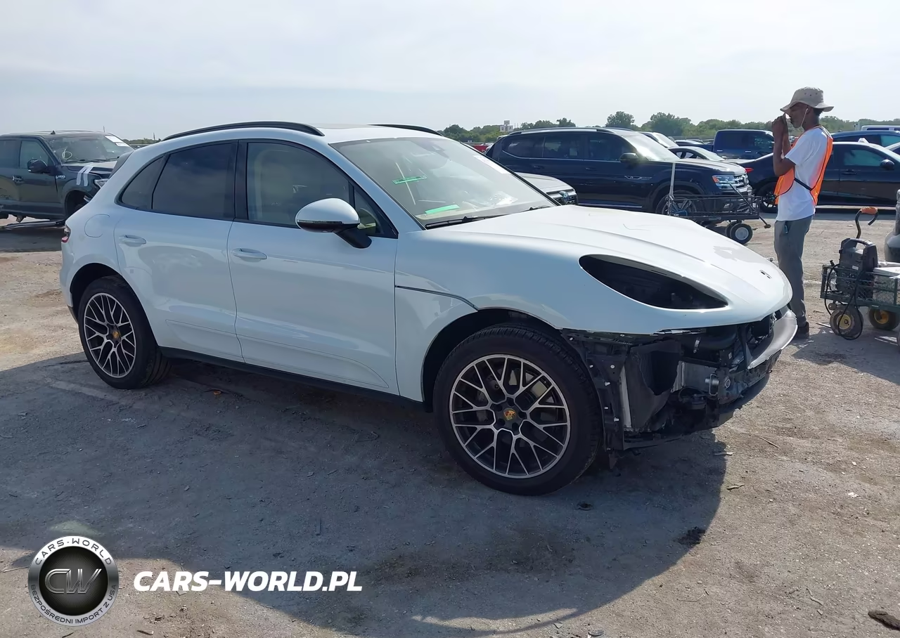 2017 Porsche Macan S