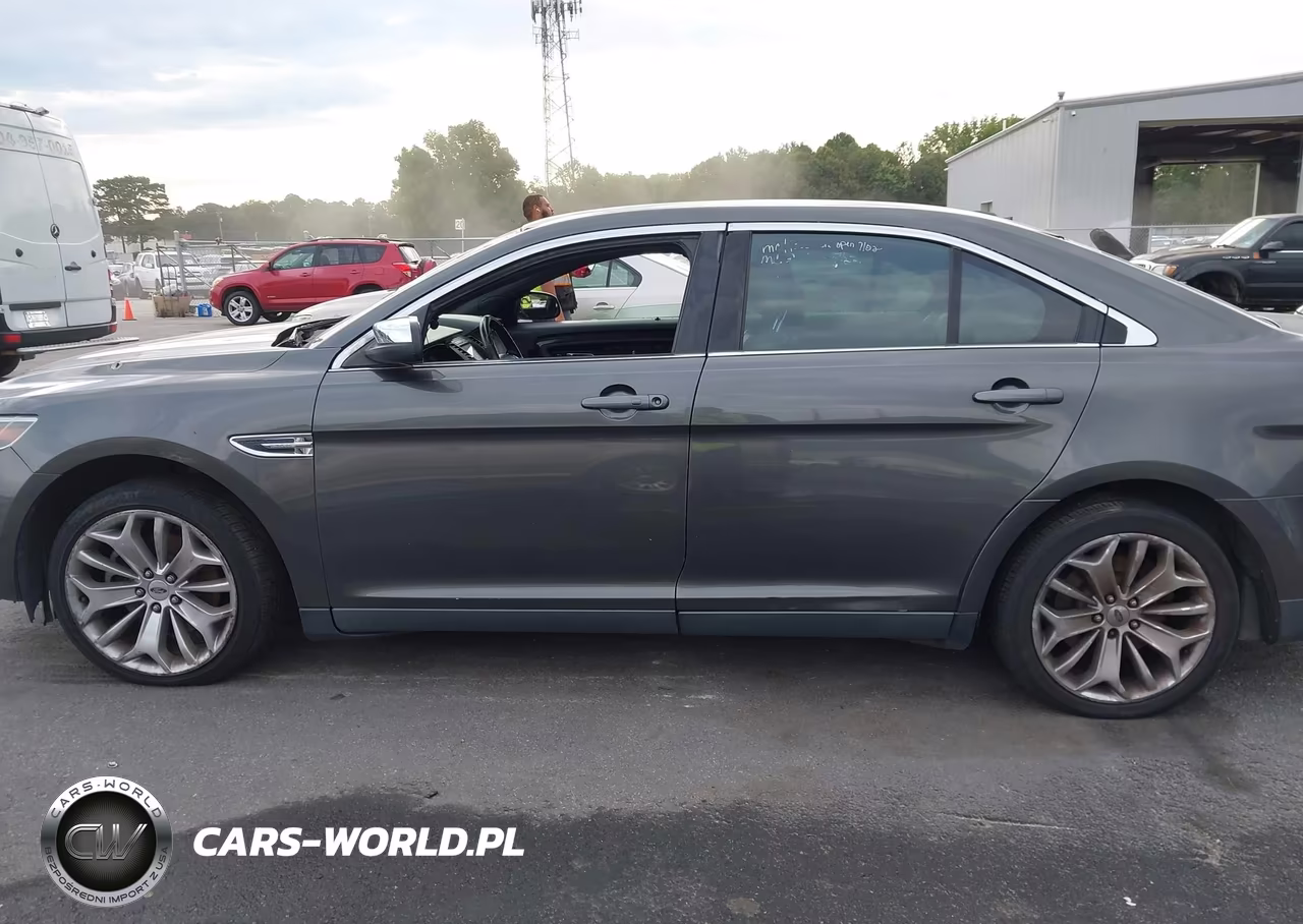 2017 Ford Taurus Limited VIN:1FAHP2F87HG108406 - 14