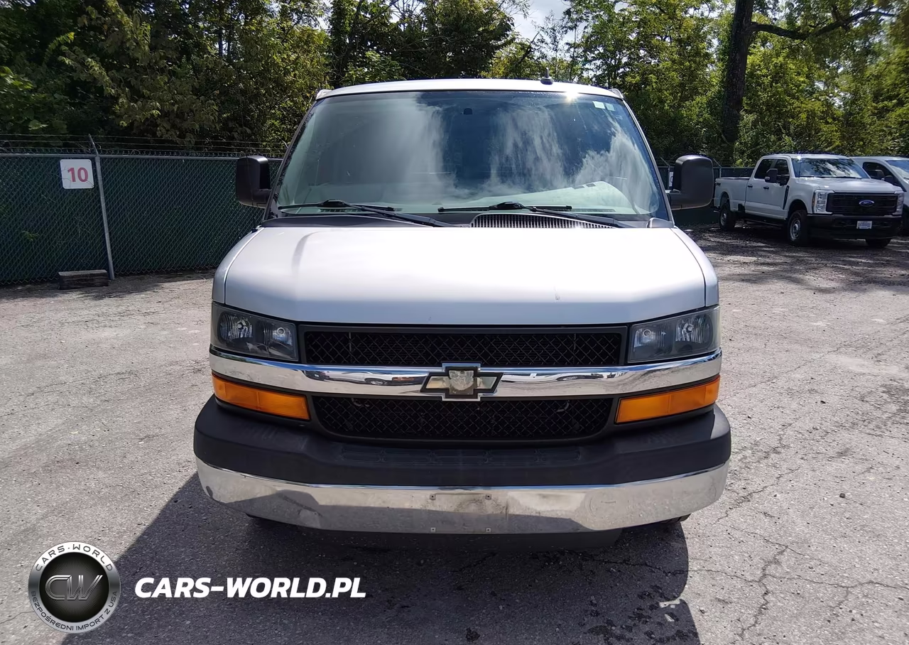 2016 Chevrolet Express 3500 Ls VIN:1GAZGNFF9G1253908 - 17