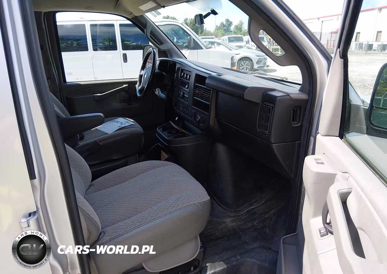 2016 Chevrolet Express 3500 Ls VIN:1GAZGNFF9G1253908 - 5