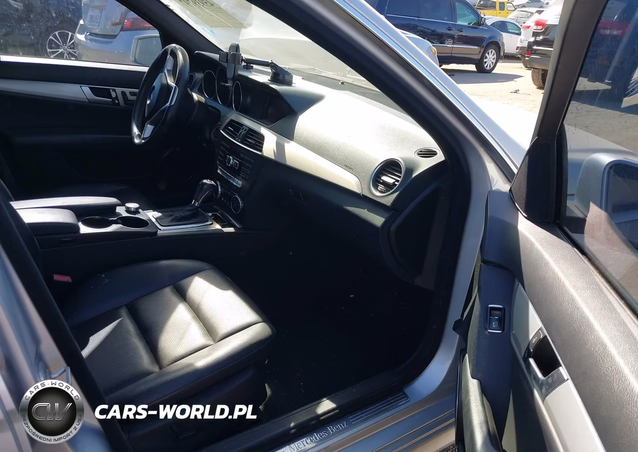 2013 Mercedes-Benz C 250 Sport VIN:WDDGF4HB1DR259467 - 5