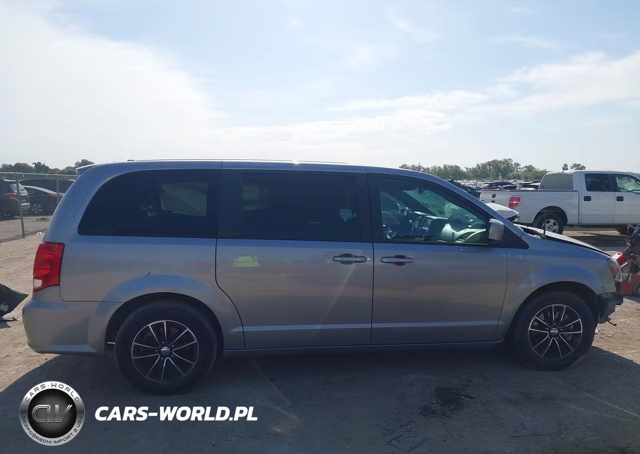2019 Dodge Grand Caravan Gt VIN:2C4RDGEG4KR658813 - 13
