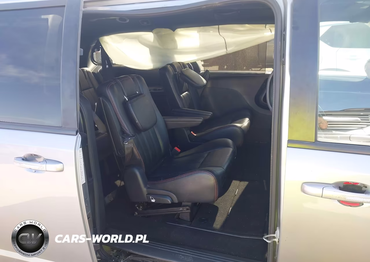 2019 Dodge Grand Caravan Gt VIN:2C4RDGEG4KR658813 - 8