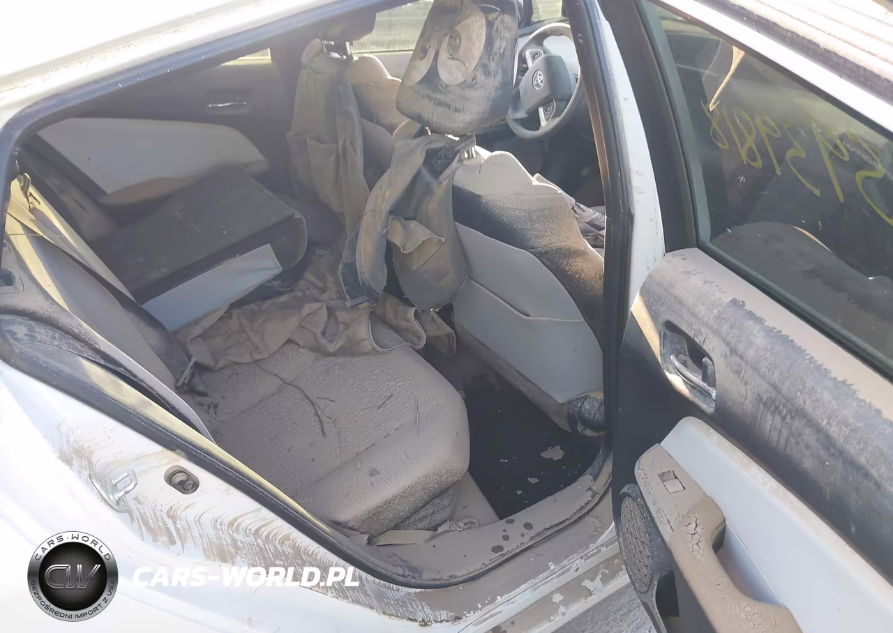 2016 Toyota Prius Two VIN:JTDKBRFU8G3519615 - 8