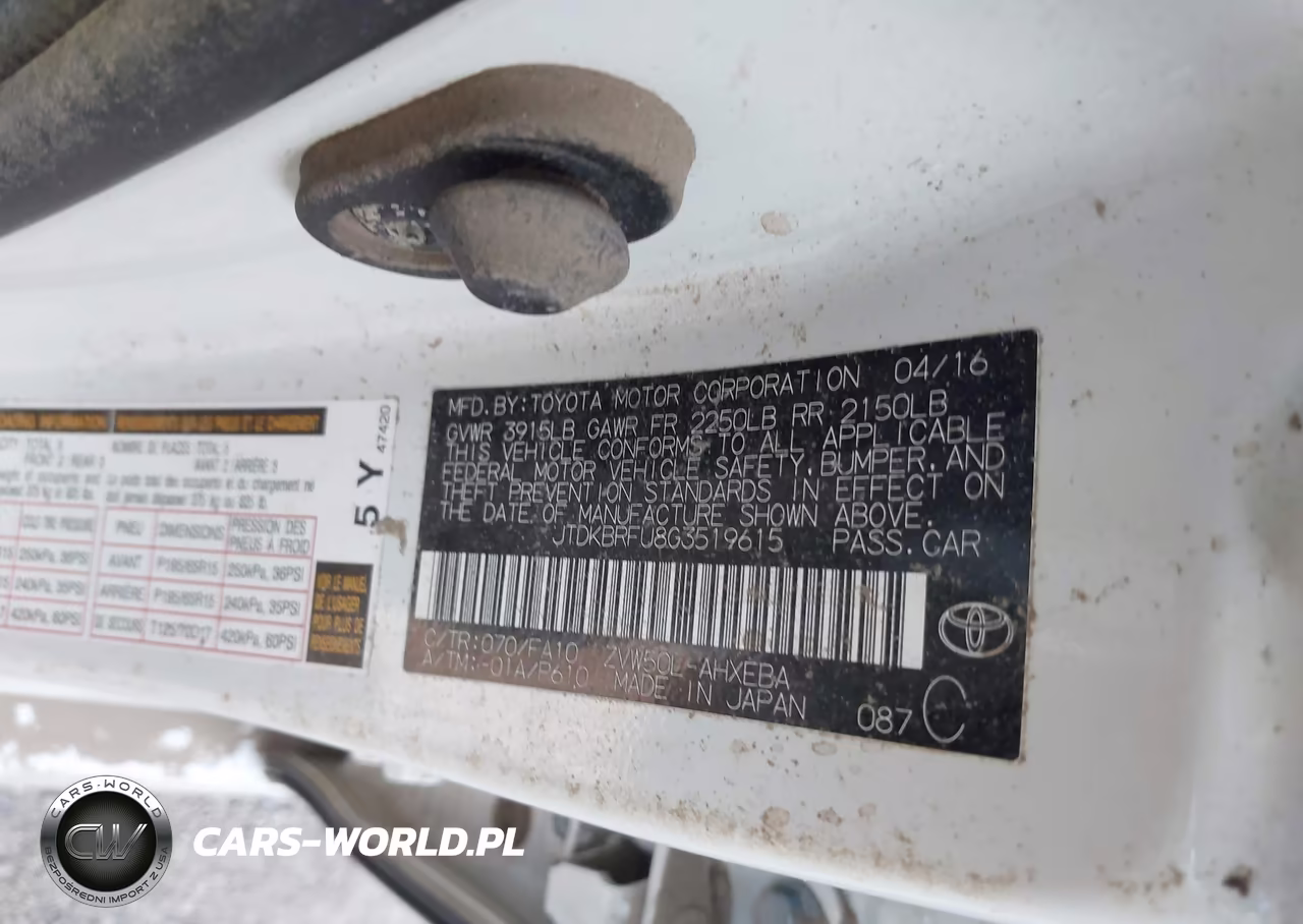 2016 Toyota Prius Two VIN:JTDKBRFU8G3519615 - 9